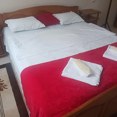 Manastira 2 Emo شقة *