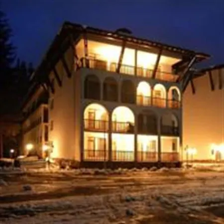 Manastira 2 Emo アパート