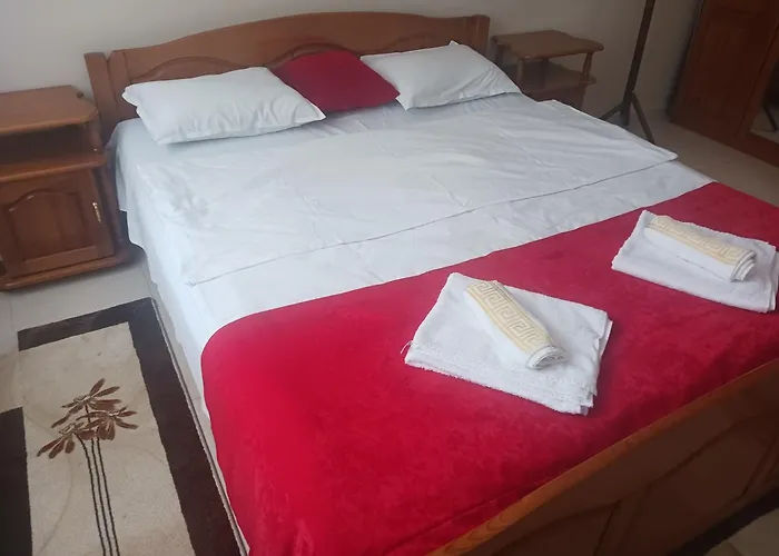 Manastira 2 Emo Апартаменты *