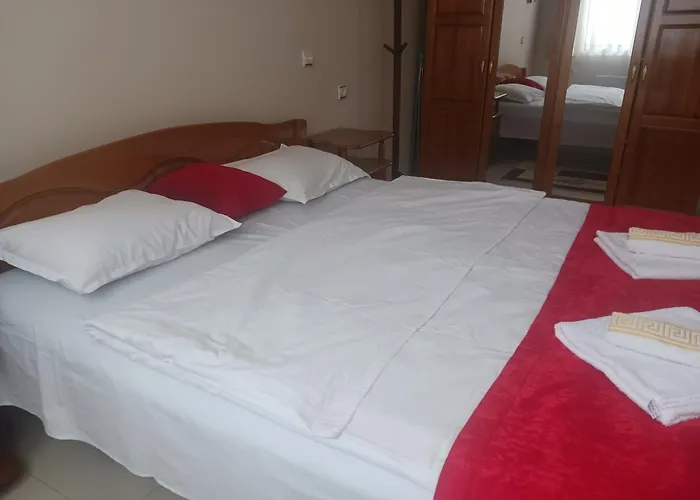 Manastira 2 Emo Пампорово